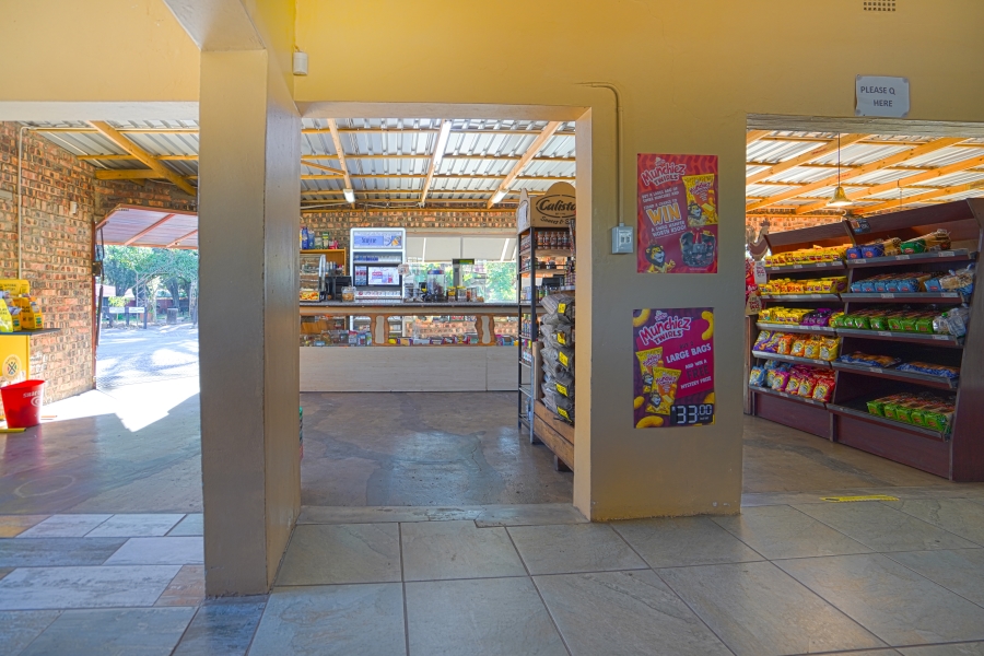 Commercial Property for Sale in Cape Farms Western Cape